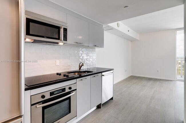 Photo - 50 Biscayne Blvd Condo Unit 5003