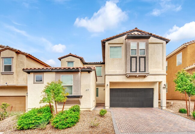 Building Photo - COMING SOON! ADORABLE HOME NEAR HOLLYWOOD & E SAHARA!