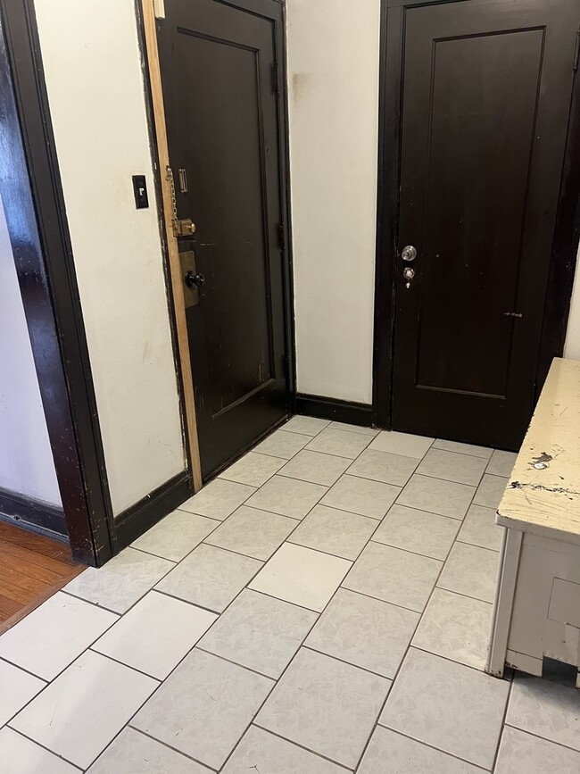 Photo - 8010 S Evans Ave