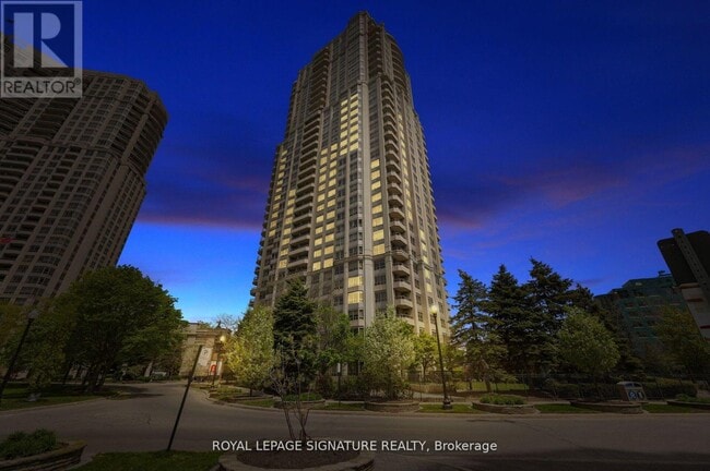 Photo - 25 Kingsbridge Garden Cir Unit 1126