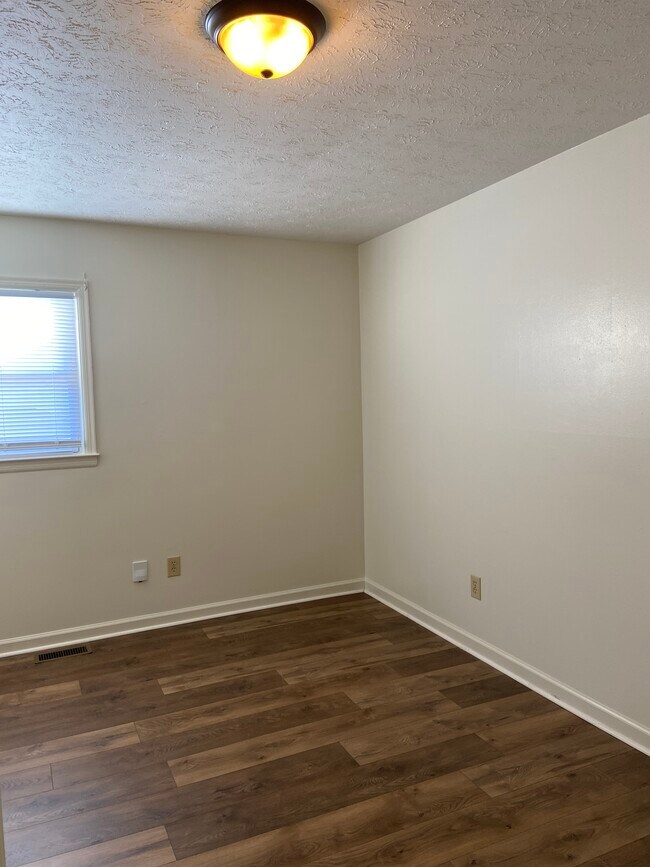 68 Holiday Rd Townhome Townhome Rental in Winchester KY