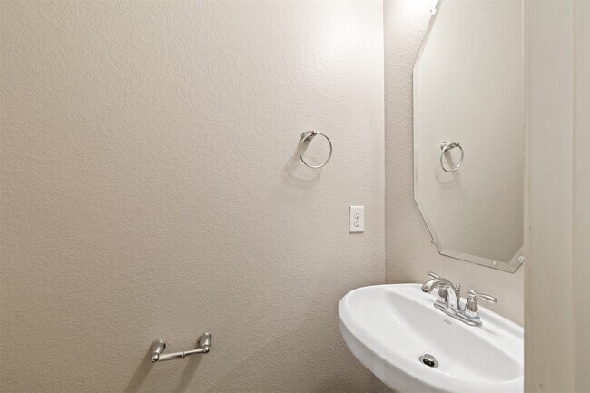 Photo - 11614 Lantana Reach Dr