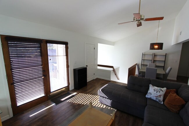Photo - Short-Term Furnished Rental with Mountain Views | $500 Move-In Special Unit #22