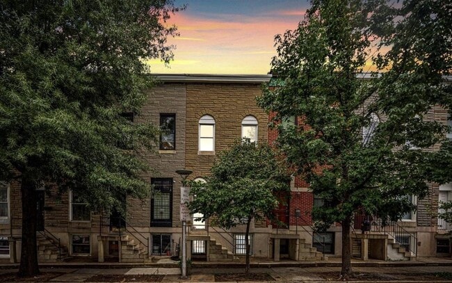 Building Photo - Luzerne