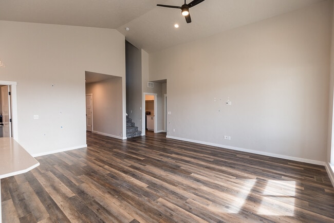 Photo - 2825 Dogwood Ave