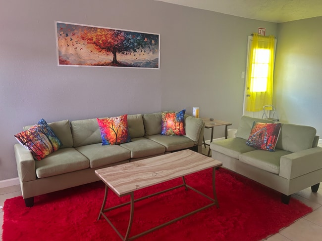 Photo - 6627 Villarreal Dr