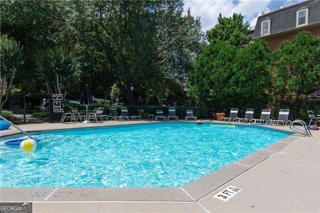 Photo - 2921 Lenox Rd NE Unit 309