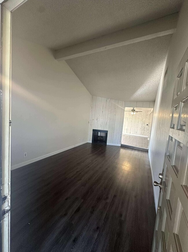 Photo - 10930 Scotsman Way