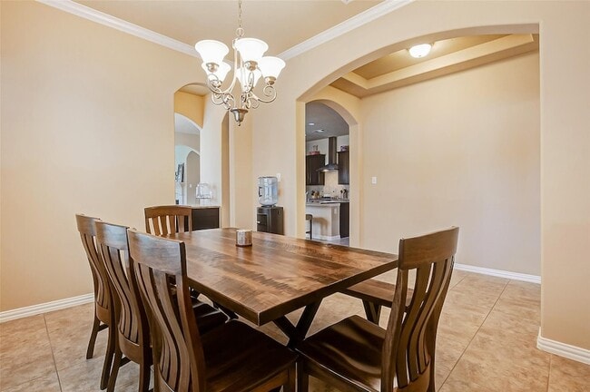 Photo - 623 Orlandis Ln