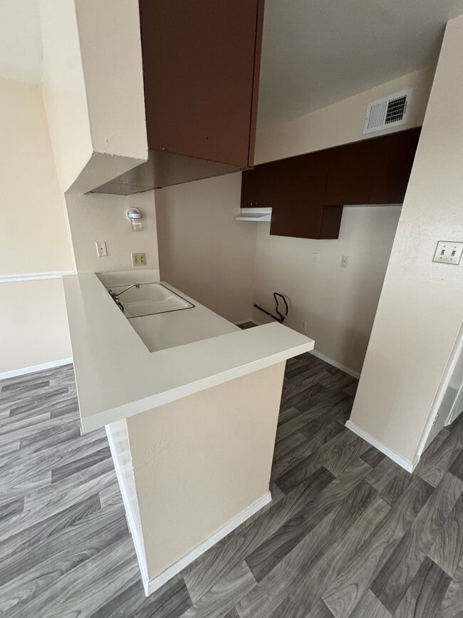 Photo - 103 Andrews St Unit 208