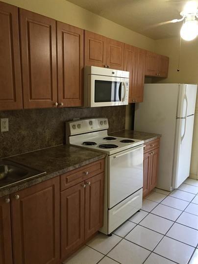 Photo - 1437 NE 56th St
