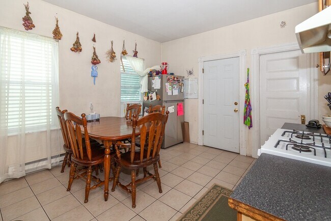 Photo - 34 Darling St Unit 2