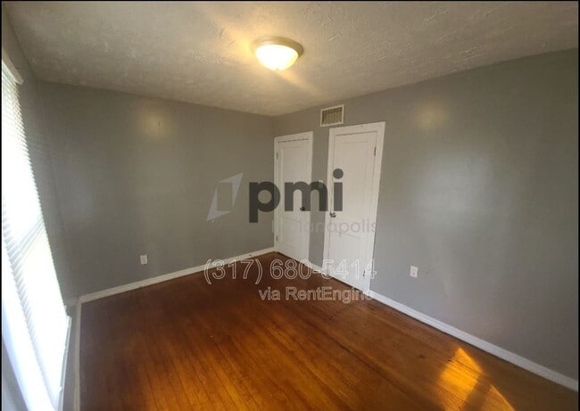 Photo - 4920 E 34th St