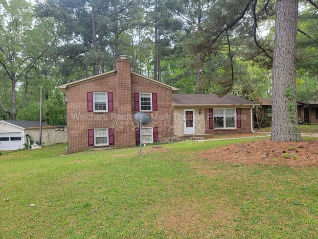 Building Photo - 119 Monterey Ln