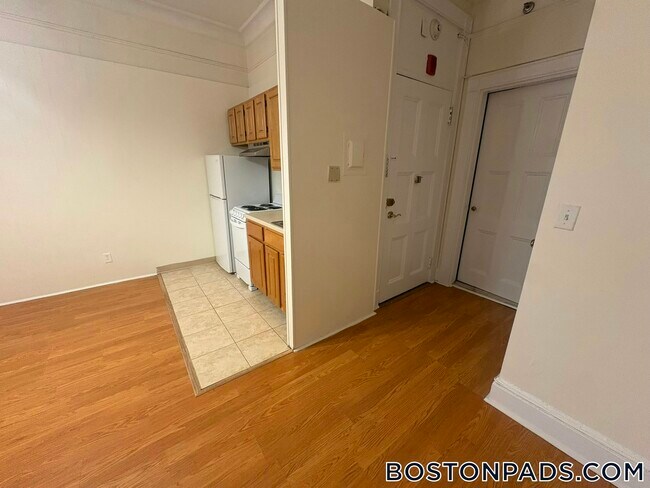 62 Boylston St Unidad 324