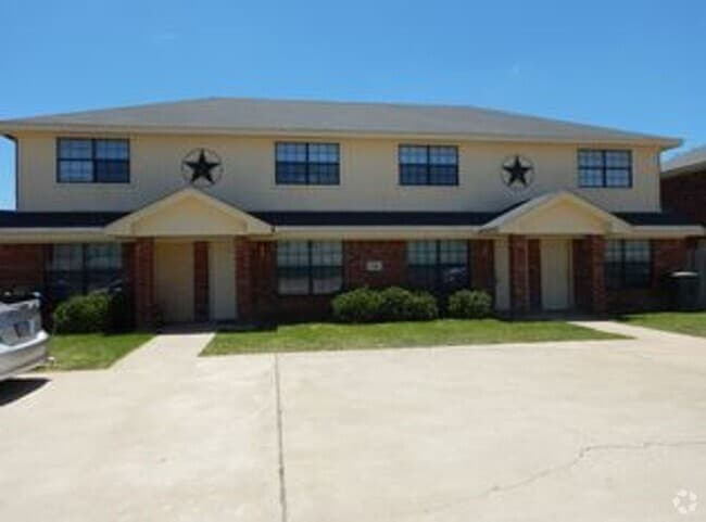 Building Photo - 1100 Lansberry Ct Rental
