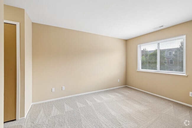 The Glen - 2BR, 2BA - 1,143SF - Primary Bedroom