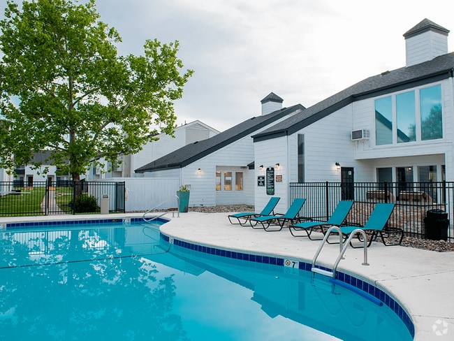 You'll Love Having a Pool! - Fox Run Apartments