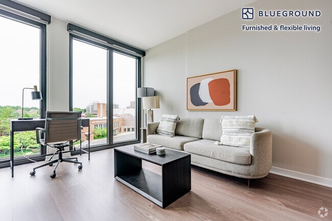 Building Photo - 3275 Washington Blvd Rental