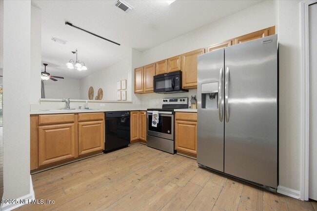 Photo - 446 Scrub Jay Dr