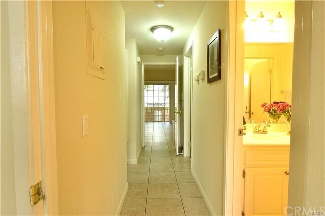 Photo - 777 S Citrus Ave Unidad 146