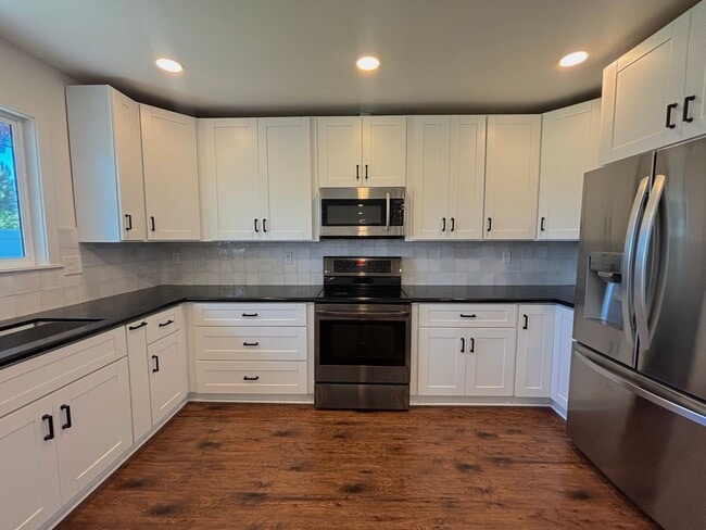 Photo - 4 Bedroom home located in beautiful La Habra neighborhood