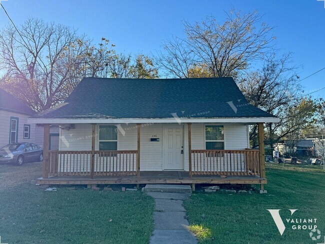 Building Photo - Charming Ranch-Style, Three-Bedroom, One-B... Rental