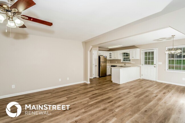 Photo - 50 Railroad Dr