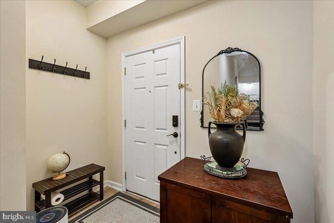 Photo - 43610 Hampshire Crossing Square Unit AD-205