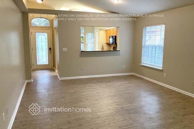 Photo - 9566 Southbrook Dr