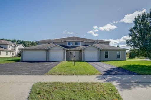 Condo-Style Apartment Homes - 325 Henry Dr Unit #6