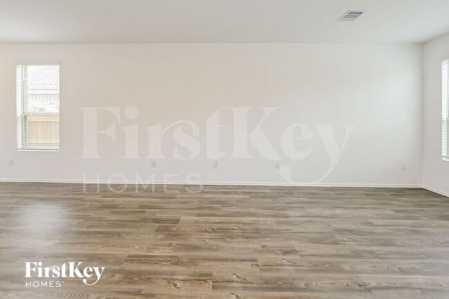 Photo - 6221 Arcadia Sound Ln