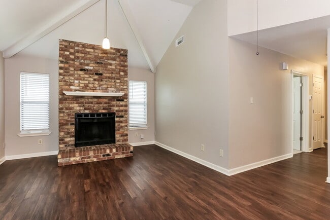 Photo - 101 Colony Dr
