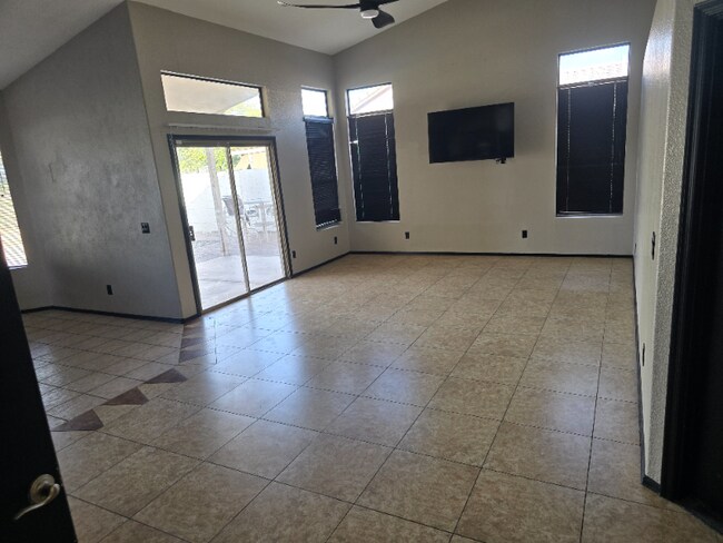 Photo - 8228 W Palmaire Ave