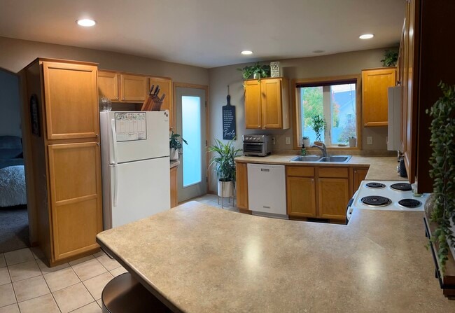 Photo - 2258 Spring Meadow Dr