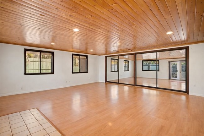 Photo - Kula/Omapio Studio