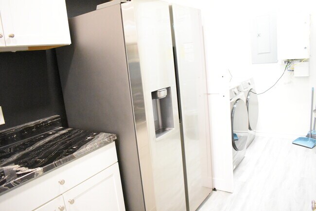 Photo - 1905 Banita St Unit 102