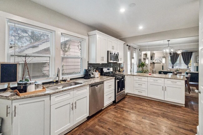 Photo - Room in House on Donnelly Ave SW