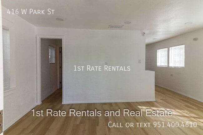 Photo - 416 W Park St
