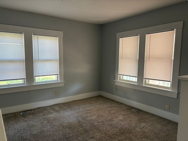 Photo - Beautiful 2 bed/ 1 bath