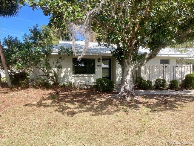 Photo - 11499 W Bayshore Dr