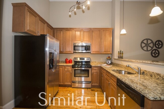 Photo - 195 McGregor St Unit 337
