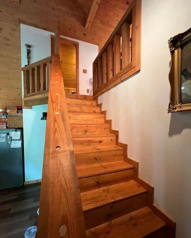 Photo - 3 bedroom 1.5 bath Cabin in the woods for ...
