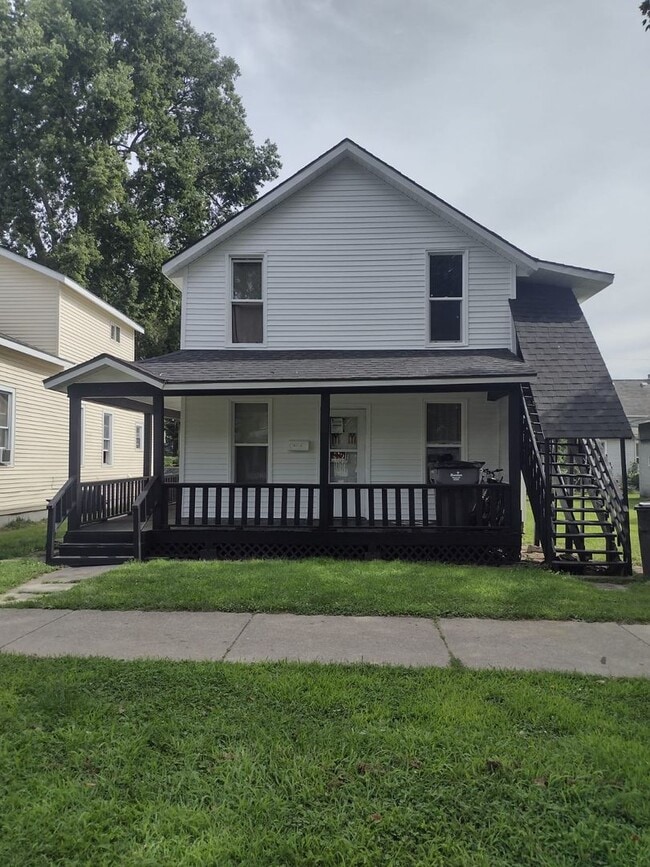 Building Photo - 725 Harrison St Unit 725 Harrison Street- A Rental