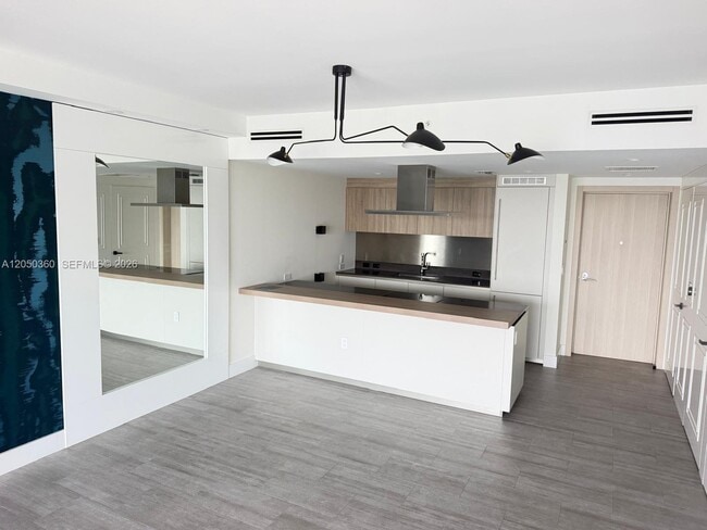 Photo - 1000 Brickell Plaza Unidad 3308