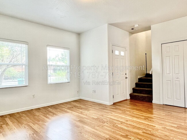 Photo - 2405 W Monument St