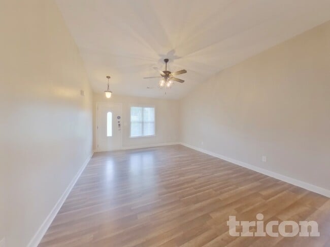 Photo - 456 Blairwood Ct