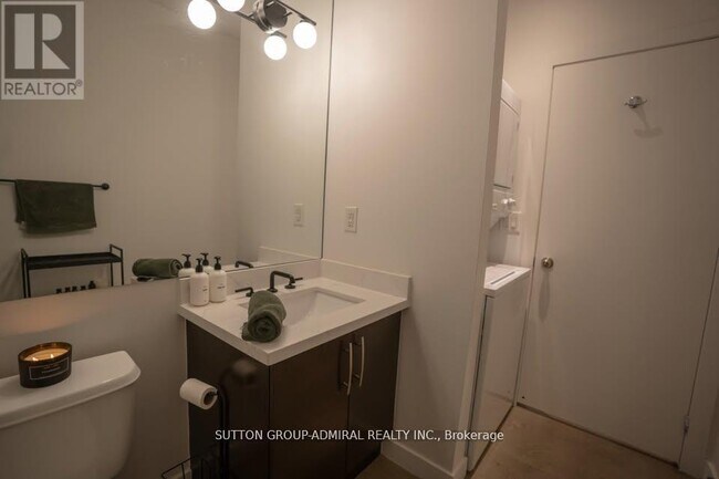 Photo - 2 Fieldway Rd Unit 717