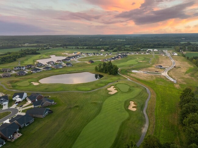 Photo - Luxury Living on the Course – For Rent