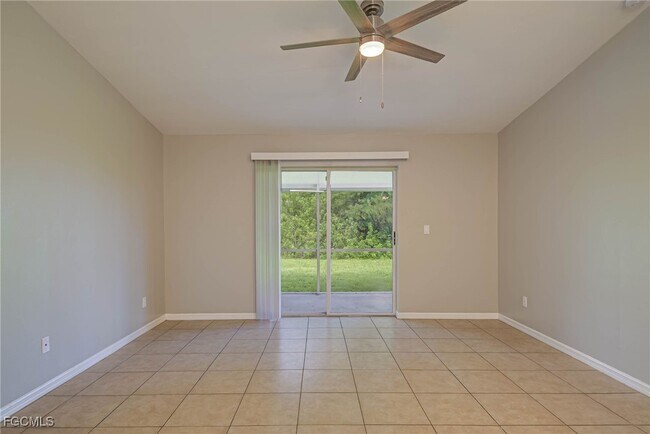 Photo - 704 Ichabod Ave